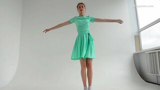 ���ዳዲስ ግምገማዎች gymnast ስምዎ ballerina babe Alla