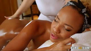 ���ੇਲ ਲਾਏ ਮਸਾਜ ਨਾਲ ਬਿਹਤਰ ਮੇਰੇ ਲੈਸਬੀਅਨ masseur ���ੇਲ ਲਾਏ ਮਸਾਜ ਨਾਲ ਬਿਹਤਰ ਮੇਰੇ ਲੈਸਬੀਅਨ masseur