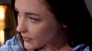 Лесбиянка Алия Старк сидение карата атынан жана романтический секс менен чехия красоткой на каблуках